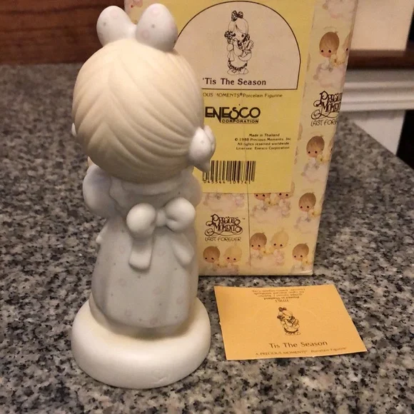 Precious Moments 1988 “TisbThe Season” porcelain figurine - Picture 4 of 7